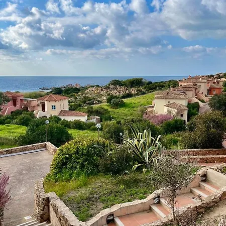 L'oleandro 2922 House In Sardinia With Mediterranean Sea Views بيت للعطل *