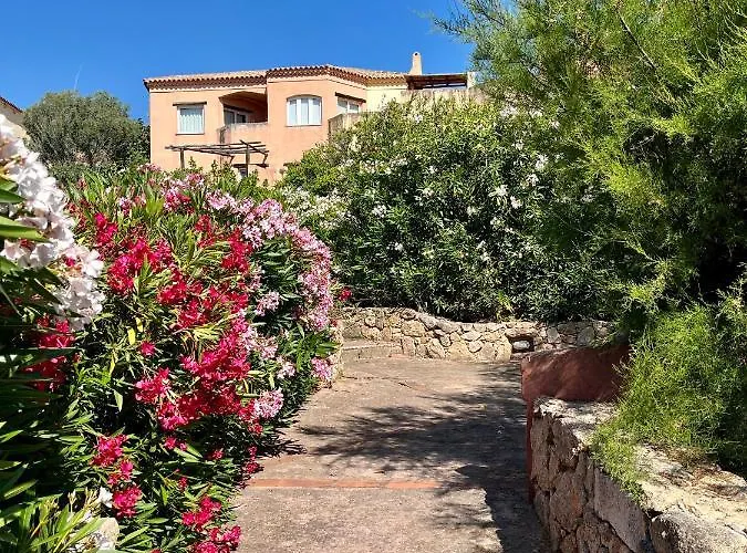 Сasa de vacaciones L'oleandro 2922 House In Sardinia With Mediterranean Sea Views *